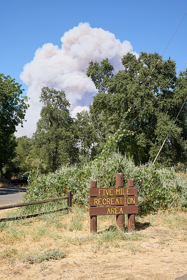 Smoke plume of the Park Fire in Butte County as seen from the Five-Mile Recreation Area on the afternoon of July 25, 2024