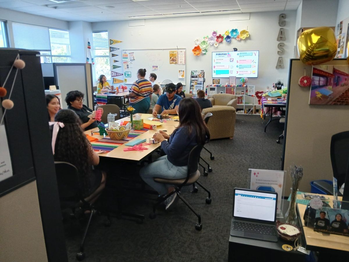 Students making piñatas, CASA Center (LRC-236), Butte College Main Campus, September 5, 2024.