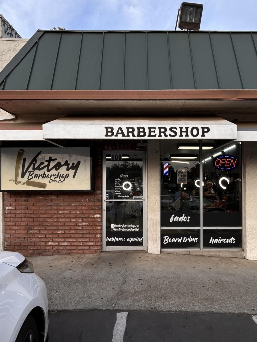 Picture of outside Victory Barbershop