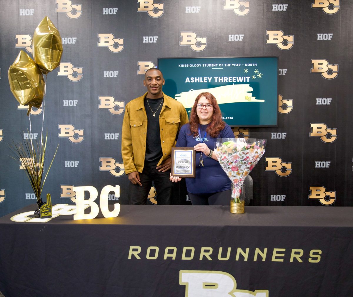 Ashley Therewith, Receiving the Kinesiology Student of the Year North- Award 2026